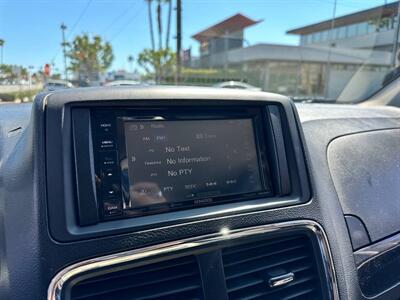 2015 Dodge Grand Caravan SXT Plus   - Photo 13 - Costa Mesa, CA 92626