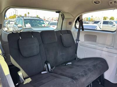 2015 Dodge Grand Caravan SXT Plus   - Photo 9 - Costa Mesa, CA 92626