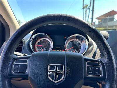 2015 Dodge Grand Caravan SXT Plus   - Photo 12 - Costa Mesa, CA 92626