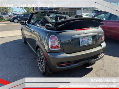2011 MINI Cooper John Cooper Works   - Photo 4 - Costa Mesa, CA 92626