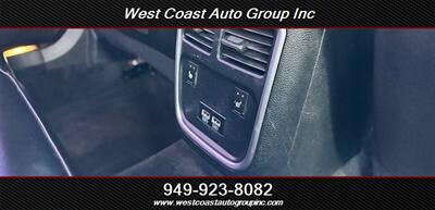 2017 Dodge Charger SXT   - Photo 18 - Costa Mesa, CA 92626