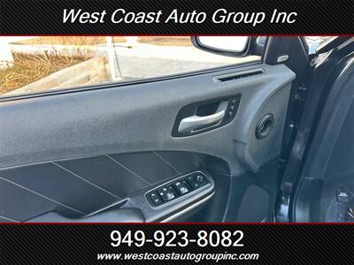 2017 Dodge Charger SXT   - Photo 17 - Costa Mesa, CA 92626
