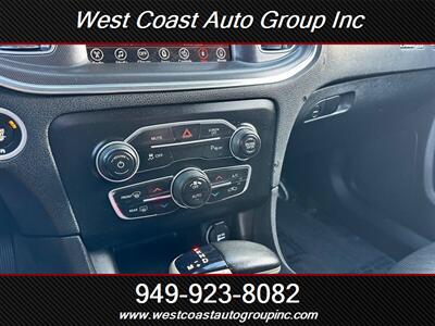 2017 Dodge Charger SXT   - Photo 15 - Costa Mesa, CA 92626