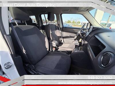 2016 Jeep Patriot Sport   - Photo 8 - Costa Mesa, CA 92626