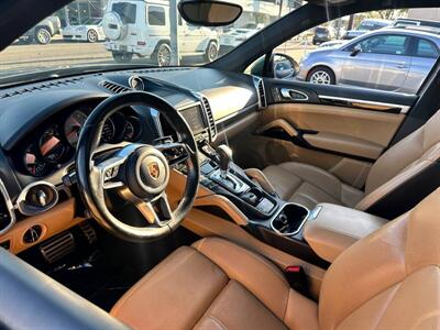 2016 Porsche Cayenne S   - Photo 5 - Costa Mesa, CA 92626