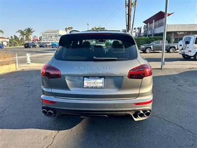 2016 Porsche Cayenne S   - Photo 30 - Costa Mesa, CA 92626