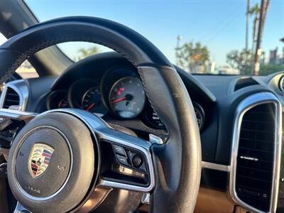 2016 Porsche Cayenne S   - Photo 24 - Costa Mesa, CA 92626