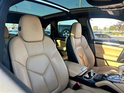 2016 Porsche Cayenne S   - Photo 7 - Costa Mesa, CA 92626