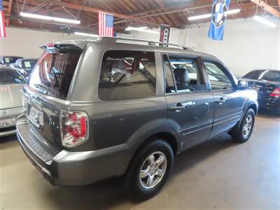 2008 Honda Pilot EX-L w/Navi   - Photo 3 - Costa Mesa, CA 92626