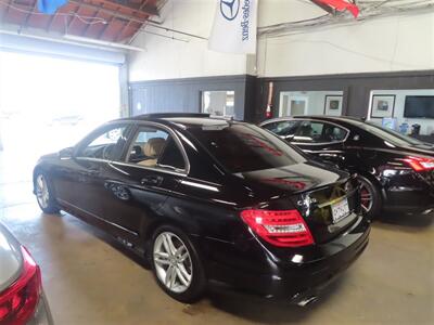 2013 Mercedes-Benz C 250 Sport   - Photo 4 - Costa Mesa, CA 92626