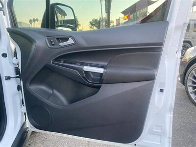 2016 Ford Transit Connect XLT - Photo 10 - Costa Mesa, CA 92626