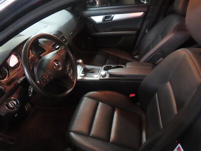 2010 Mercedes-Benz C 300 Sport   - Photo 6 - Costa Mesa, CA 92626