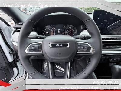 2025 Jeep Compass Limited   - Photo 7 - Costa Mesa, CA 92626