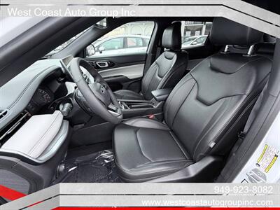 2025 Jeep Compass Limited   - Photo 6 - Costa Mesa, CA 92626