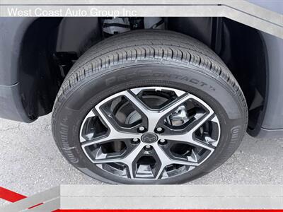2025 Jeep Compass Limited   - Photo 23 - Costa Mesa, CA 92626