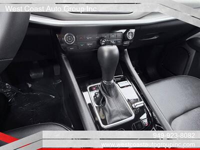 2025 Jeep Compass Limited   - Photo 9 - Costa Mesa, CA 92626