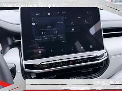 2025 Jeep Compass Limited   - Photo 12 - Costa Mesa, CA 92626