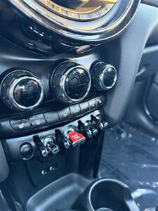 2020 MINI Hardtop 4 Door Cooper S   - Photo 14 - Costa Mesa, CA 92626