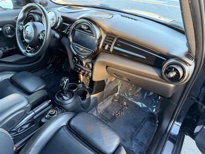 2020 MINI Hardtop 4 Door Cooper S   - Photo 7 - Costa Mesa, CA 92626