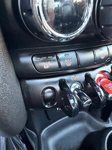 2020 MINI Hardtop 4 Door Cooper S   - Photo 23 - Costa Mesa, CA 92626