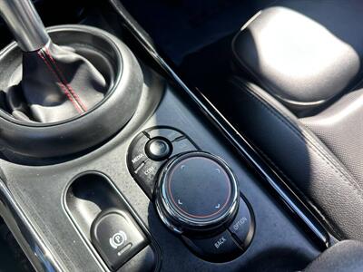 2019 MINI Clubman Cooper S   - Photo 17 - Costa Mesa, CA 92626