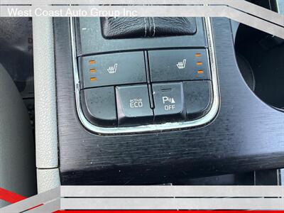 2016 Kia Sedona LX Plus   - Photo 16 - Costa Mesa, CA 92626