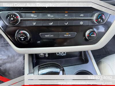 2016 Kia Sedona LX Plus   - Photo 15 - Costa Mesa, CA 92626