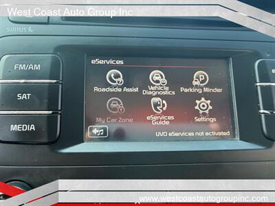 2016 Kia Sedona LX Plus   - Photo 17 - Costa Mesa, CA 92626