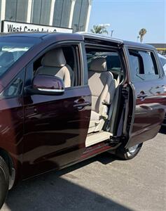 2016 Kia Sedona LX Plus   - Photo 23 - Costa Mesa, CA 92626