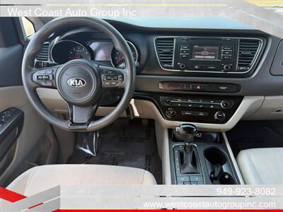 2016 Kia Sedona LX Plus   - Photo 5 - Costa Mesa, CA 92626