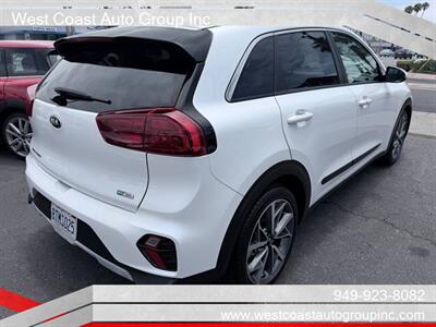 2020 Kia Niro EX Premium - Photo 4 - Costa Mesa, CA 92626