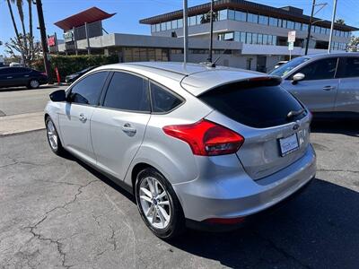 2016 Ford Focus SE   - Photo 4 - Costa Mesa, CA 92626