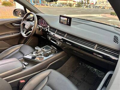 2017 Audi Q7 3.0T quattro Premium   - Photo 6 - Costa Mesa, CA 92626
