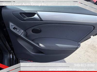 2010 Volkswagen Golf 2.5L PZEV   - Photo 17 - Costa Mesa, CA 92626