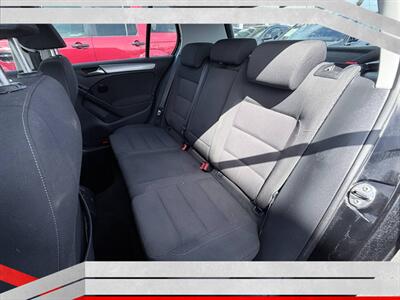 2010 Volkswagen Golf 2.5L PZEV   - Photo 10 - Costa Mesa, CA 92626