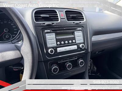 2010 Volkswagen Golf 2.5L PZEV   - Photo 13 - Costa Mesa, CA 92626