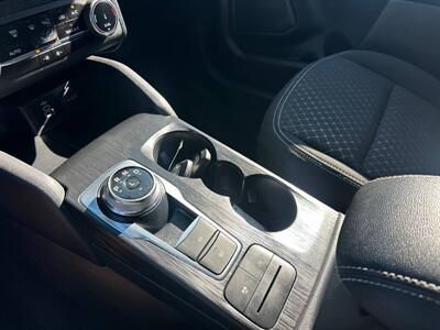 2024 Ford Escape Active   - Photo 16 - Costa Mesa, CA 92626