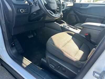 2024 Ford Escape Active   - Photo 13 - Costa Mesa, CA 92626