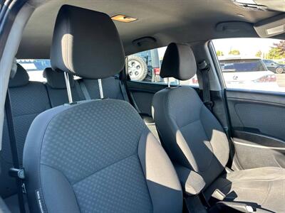 2012 Hyundai ACCENT SE   - Photo 12 - Costa Mesa, CA 92626
