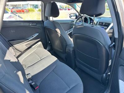 2012 Hyundai ACCENT SE   - Photo 10 - Costa Mesa, CA 92626