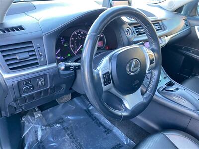 2013 Lexus CT 200h   - Photo 12 - Costa Mesa, CA 92626