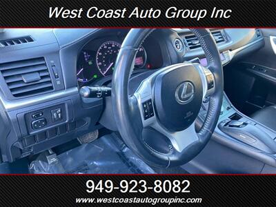 2013 Lexus CT 200h   - Photo 12 - Costa Mesa, CA 92626