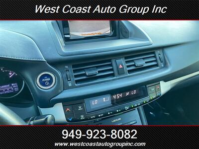 2013 Lexus CT 200h   - Photo 14 - Costa Mesa, CA 92626