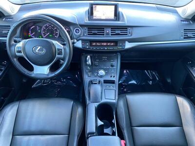 2013 Lexus CT 200h   - Photo 5 - Costa Mesa, CA 92626