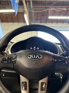 2016 Kia Sportage LX   - Photo 12 - Costa Mesa, CA 92626