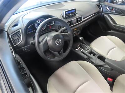 2015 Mazda Mazda3 i SV   - Photo 5 - Costa Mesa, CA 92626