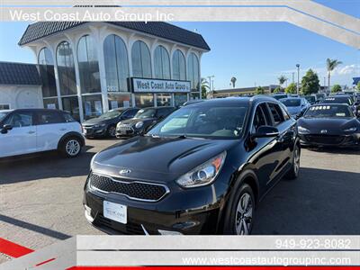 2017 Kia Niro EX Premium   - Photo 2 - Costa Mesa, CA 92626