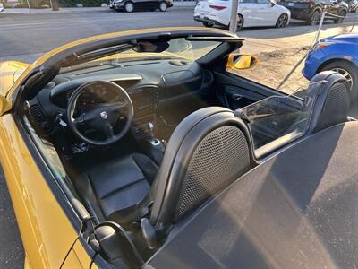 2001 Porsche Boxster   - Photo 14 - Costa Mesa, CA 92626