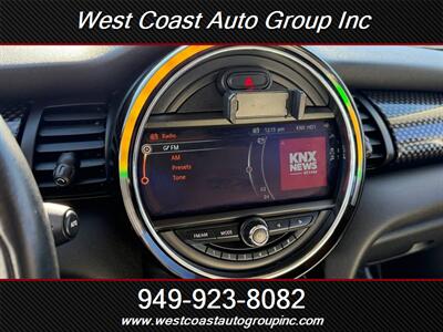 2014 MINI Hardtop Cooper S   - Photo 16 - Costa Mesa, CA 92626