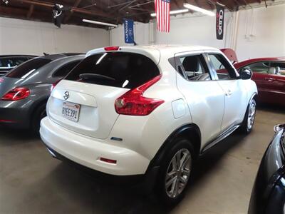 2013 Nissan JUKE S   - Photo 4 - Costa Mesa, CA 92626